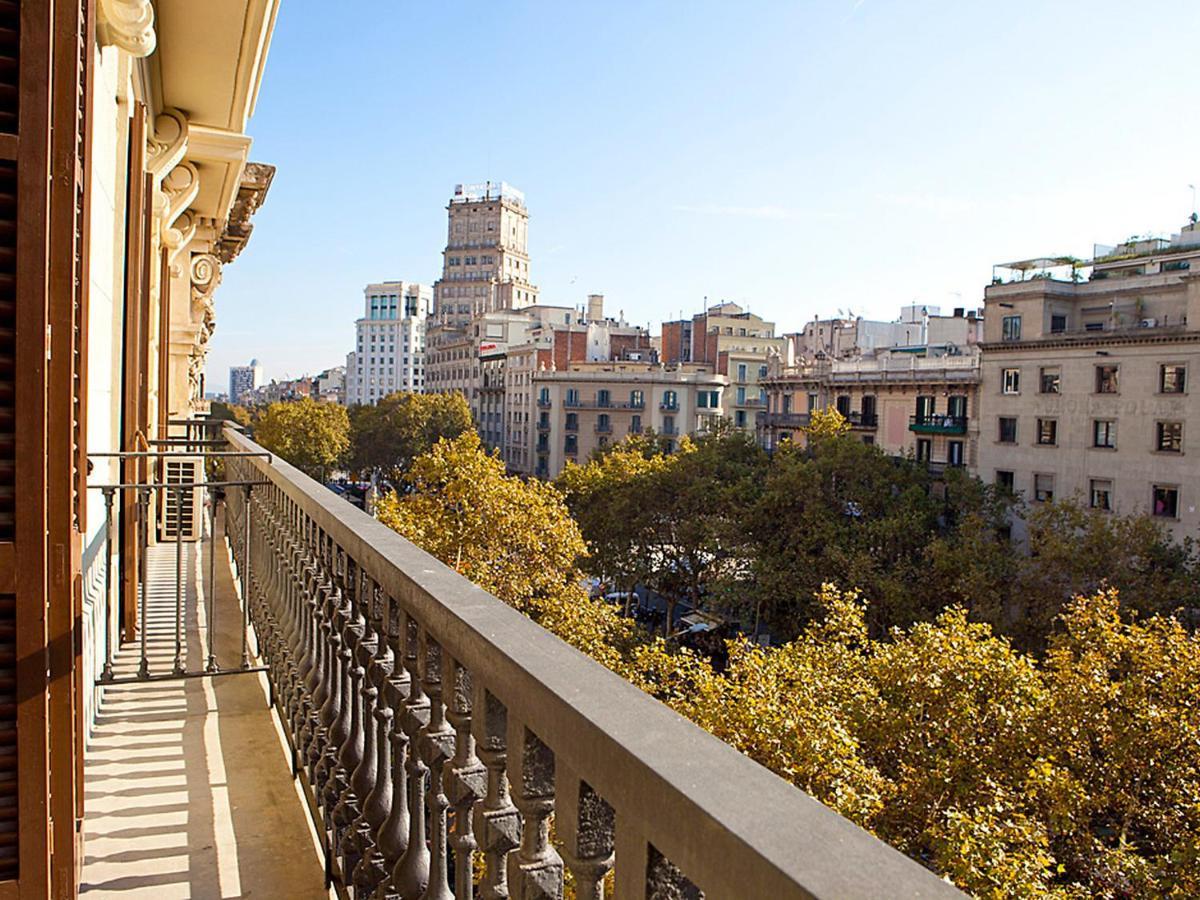 Apartment Eixample Esquerre Gran Via Balmes By Interhome Barcelona Bagian luar foto